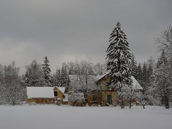 Větší verze po kliknutí. Vzpomínka na hájenku (leden 2005)